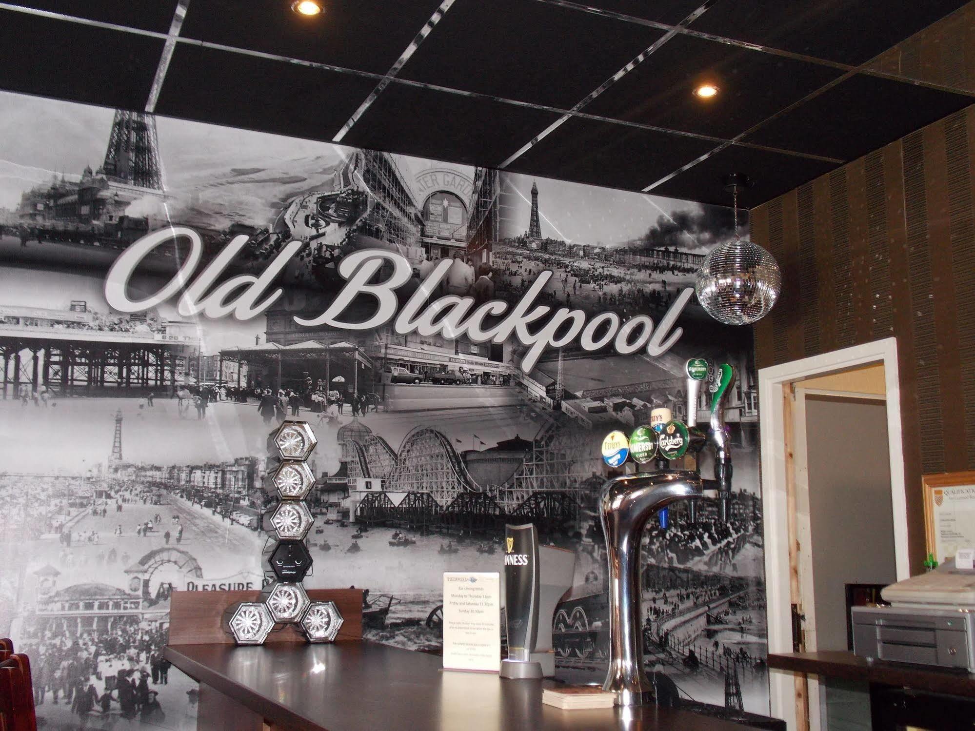 The Trafford Hotel Blackpool Exterior foto